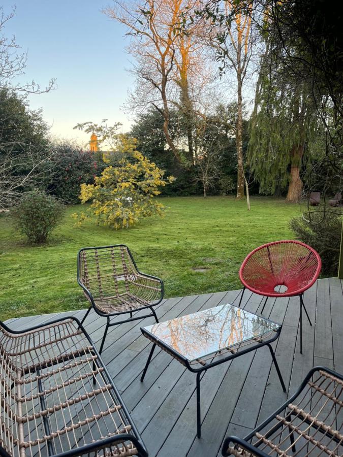Hotel Le Clos Du Pontic Logis Et Cit'hotel 3*